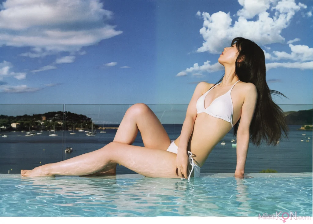 [JP] Nagi Inoue (井上和): 筒井あやめ 1st写真集 感情の隙間 (169 photos)