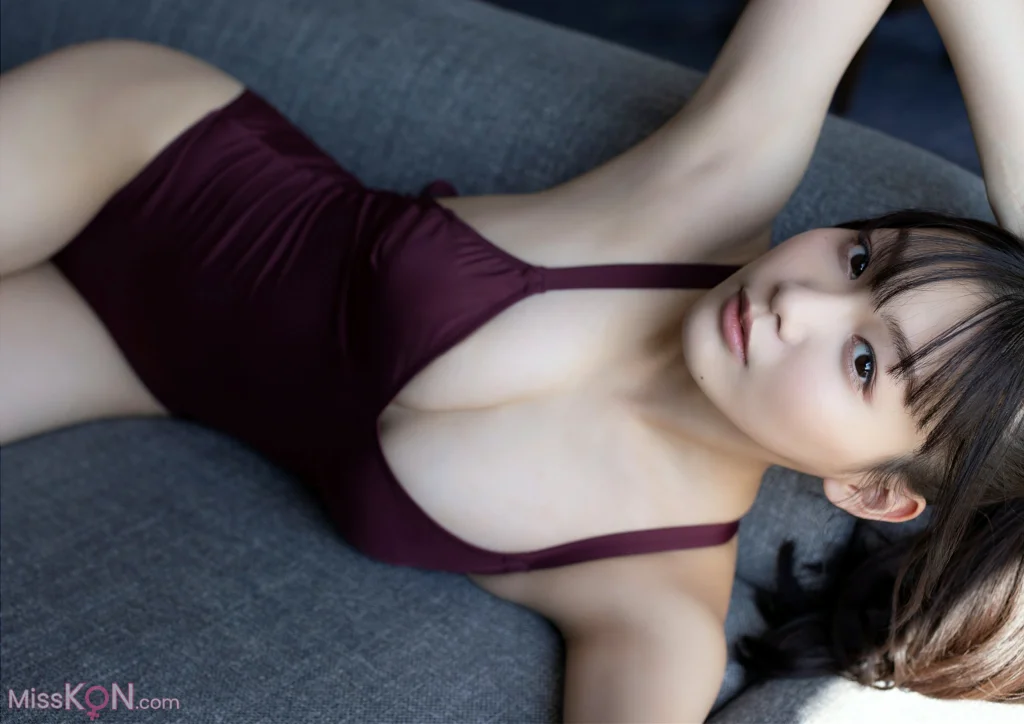 [JP] Haruna Yoshizawa (吉澤遥奈): BUBKAデジタル写真集 「Pureness」 (41 photos)