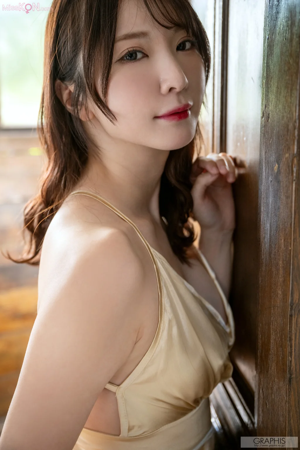 [JP] Yuuka Niizuma (新妻ゆうか): [Graphis] First Gravure Vol.3+4+5 (60 photos) – Page 3