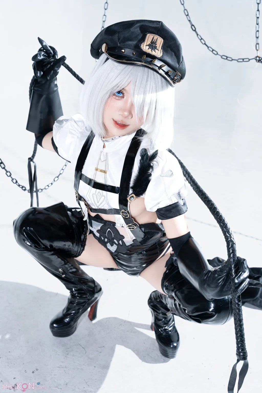 Coser@PoppaChan: 2B Police (Full ver.) (111 photos + 10 videos)