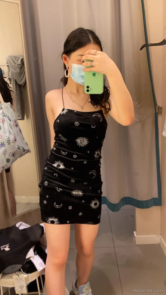 陈意涵: 分手后曝光 (43 photos + 20 videos)