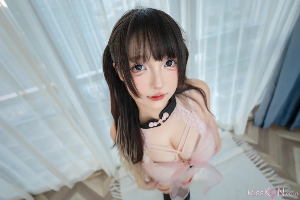 Coser@神楽坂真冬: 攻速双马尾 (75 photos + 2 videos)