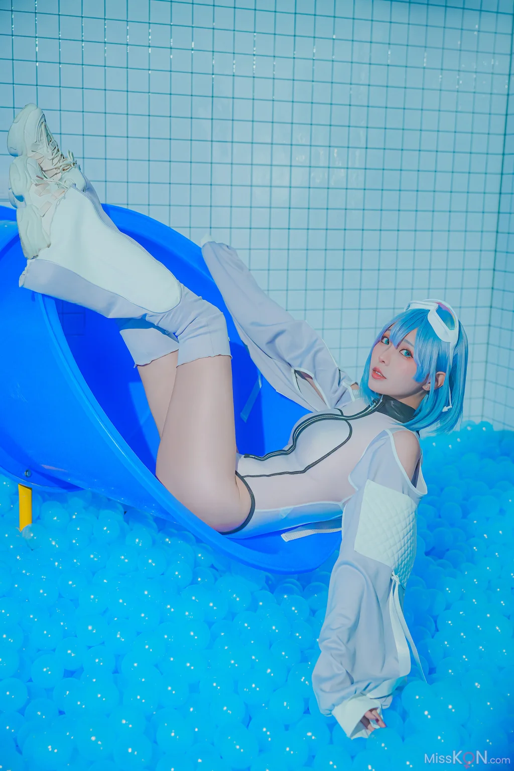 Coser@Ely_eee (ElyEE子): Clear Blue Drift (33 photos + 4 videos) – Page 2