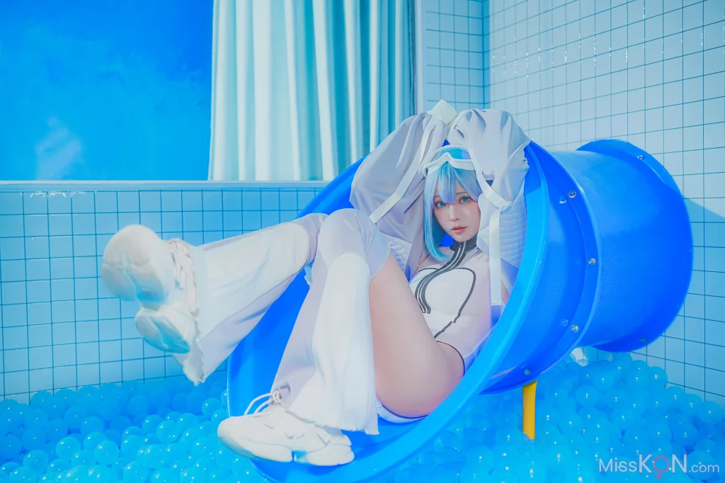 Coser@Ely_eee (ElyEE子): Clear Blue Drift (33 photos + 4 videos) – Page 2