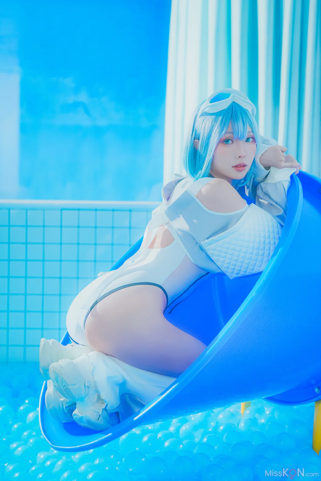 Coser@Ely_eee (ElyEE子): Clear Blue Drift (33 photos + 4 videos) – Page 2