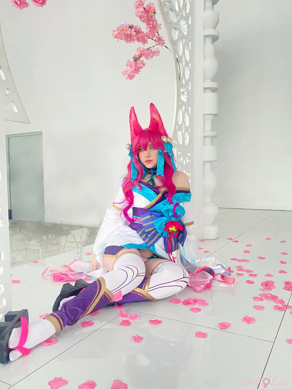 Coser@Ulichan: Ahri Spirit Blossom (52 photos) – Page 2