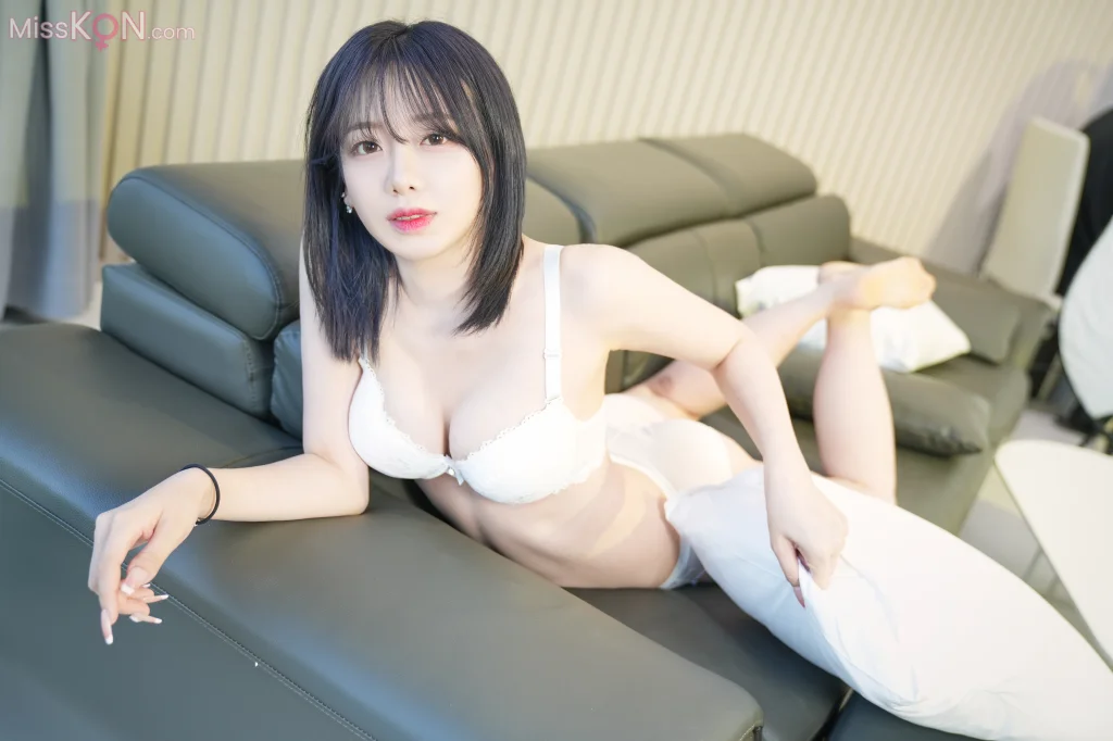 YeEun: Pulvilla (71 photos) – Page 3
