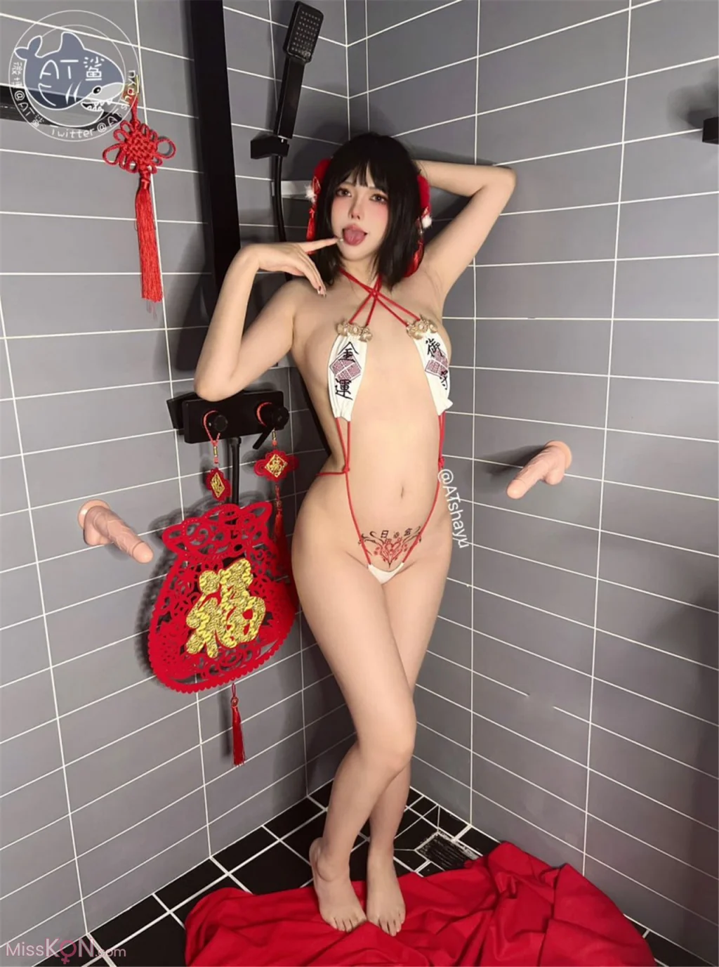 Coser@AT鲨: 淫乱の新年夜 (133 photos + 1 video) – Page 4