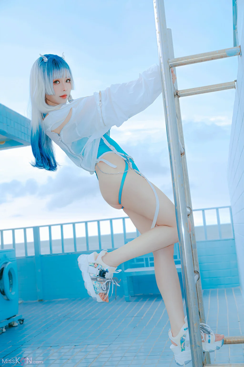 Coser@Ely_eee (ElyEE子): Glassyhorn Devil (34 photos + 3 videos)