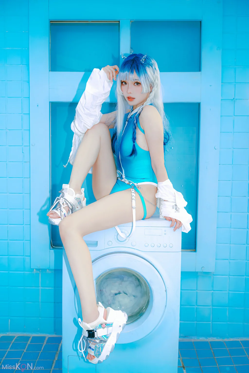 Coser@Ely_eee (ElyEE子): Glassyhorn Devil (34 photos + 3 videos) – Page 2