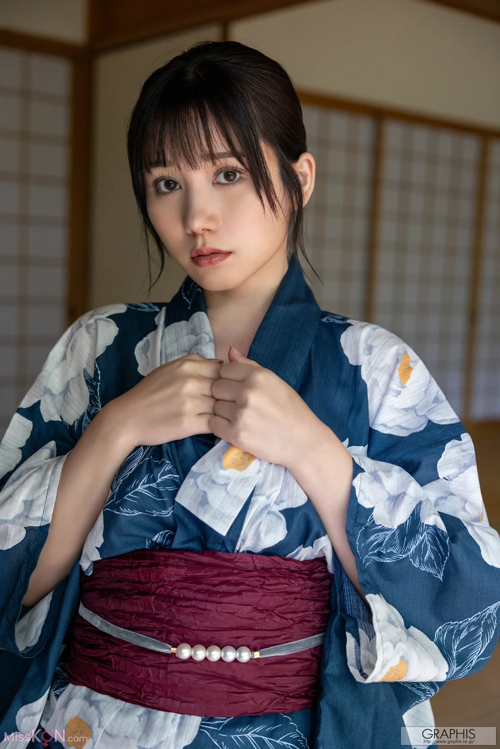 [JP] Mei Itsukaichi (五日市芽依): [Graphis] Special Gravure Vacation Vol.3 (20 photos)