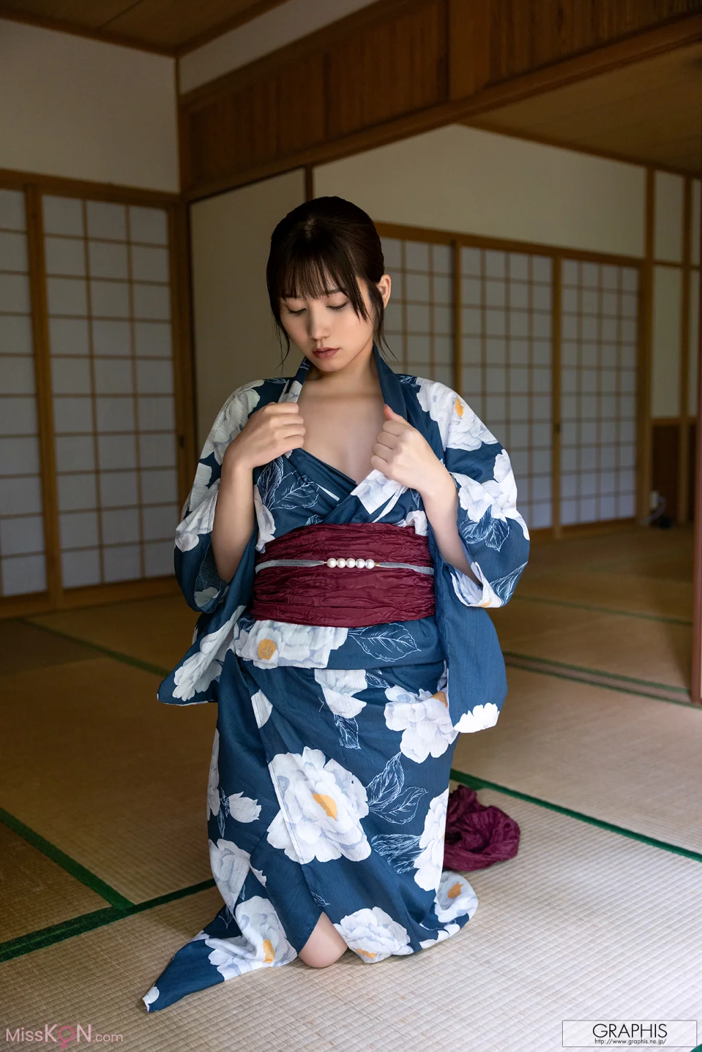 [JP] Mei Itsukaichi (五日市芽依): [Graphis] Special Gravure Vacation Vol.3 (20 photos)