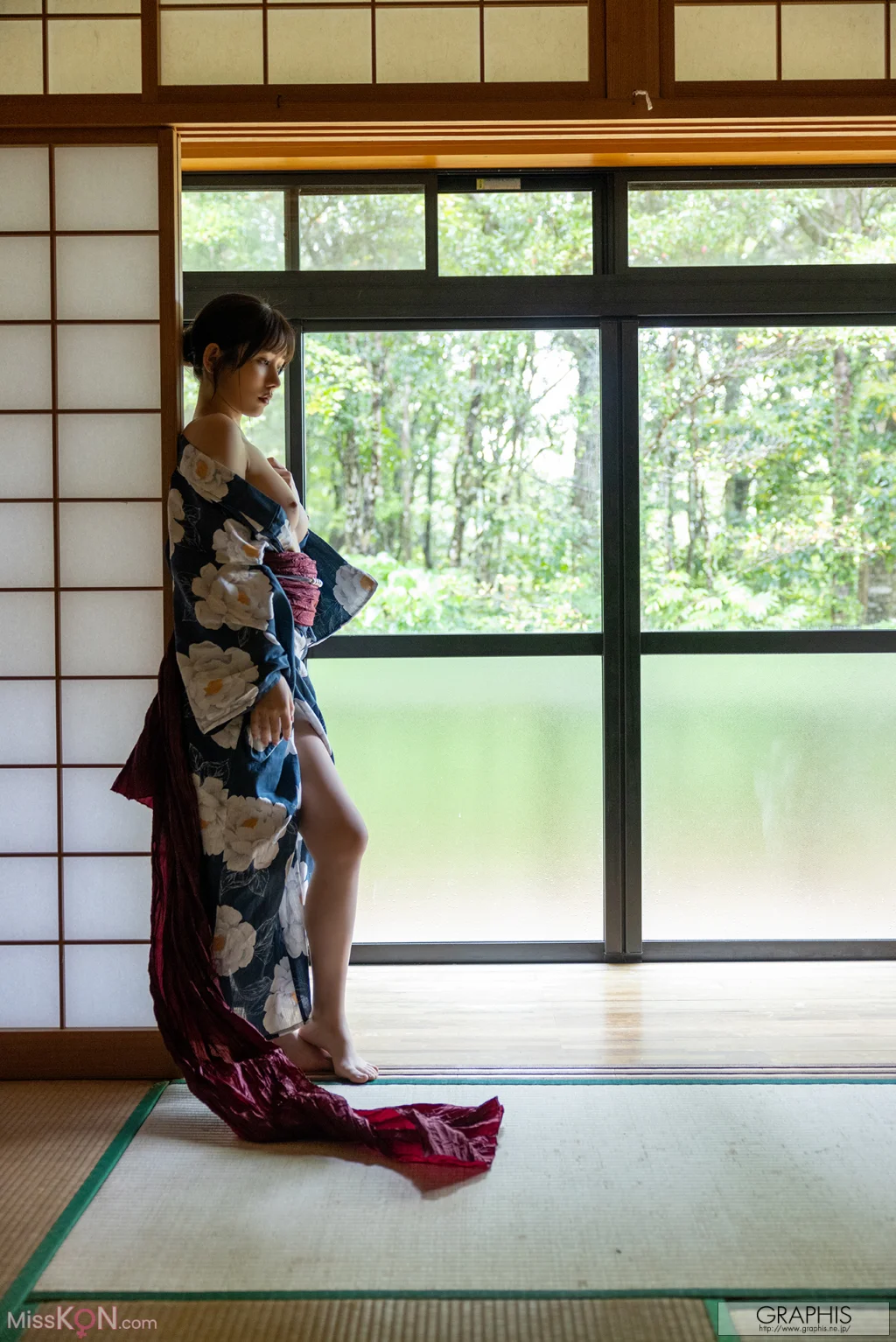 [JP] Mei Itsukaichi (五日市芽依): [Graphis] Special Gravure Vacation Vol.3 (20 photos)