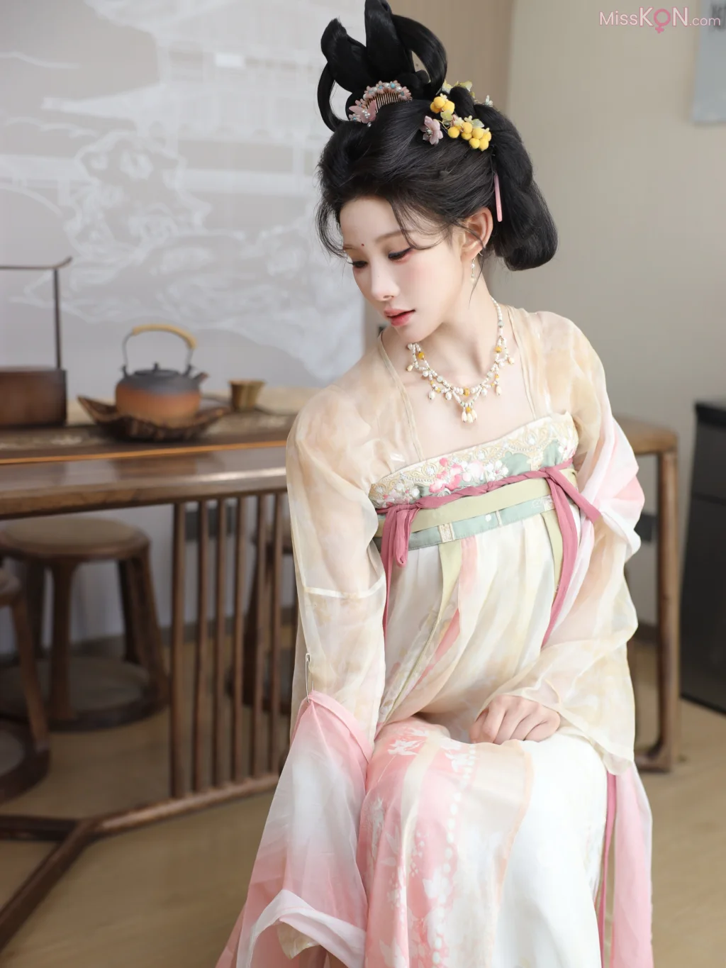 [XR Uncensored] 梨霜儿: R18 秀人网模特 梦回大唐 (112 photos) – Page 2