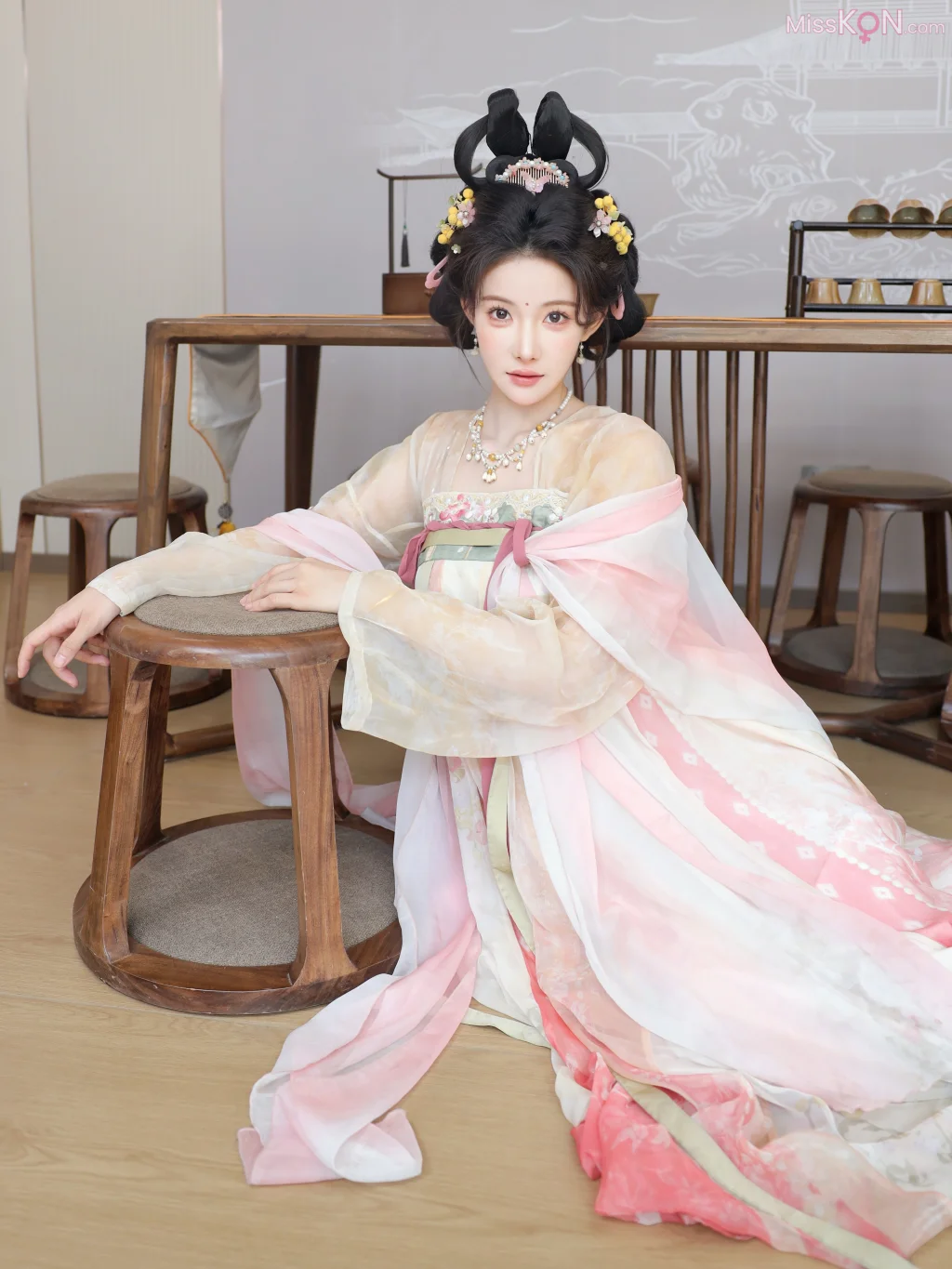 [XR Uncensored] 梨霜儿: R18 秀人网模特 梦回大唐 (112 photos) – Page 2