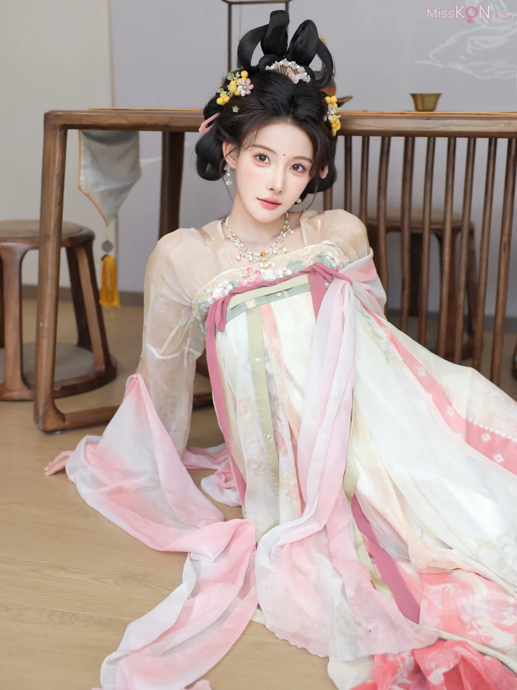 [XR Uncensored] 梨霜儿: R18 秀人网模特 梦回大唐 (112 photos) – Page 3