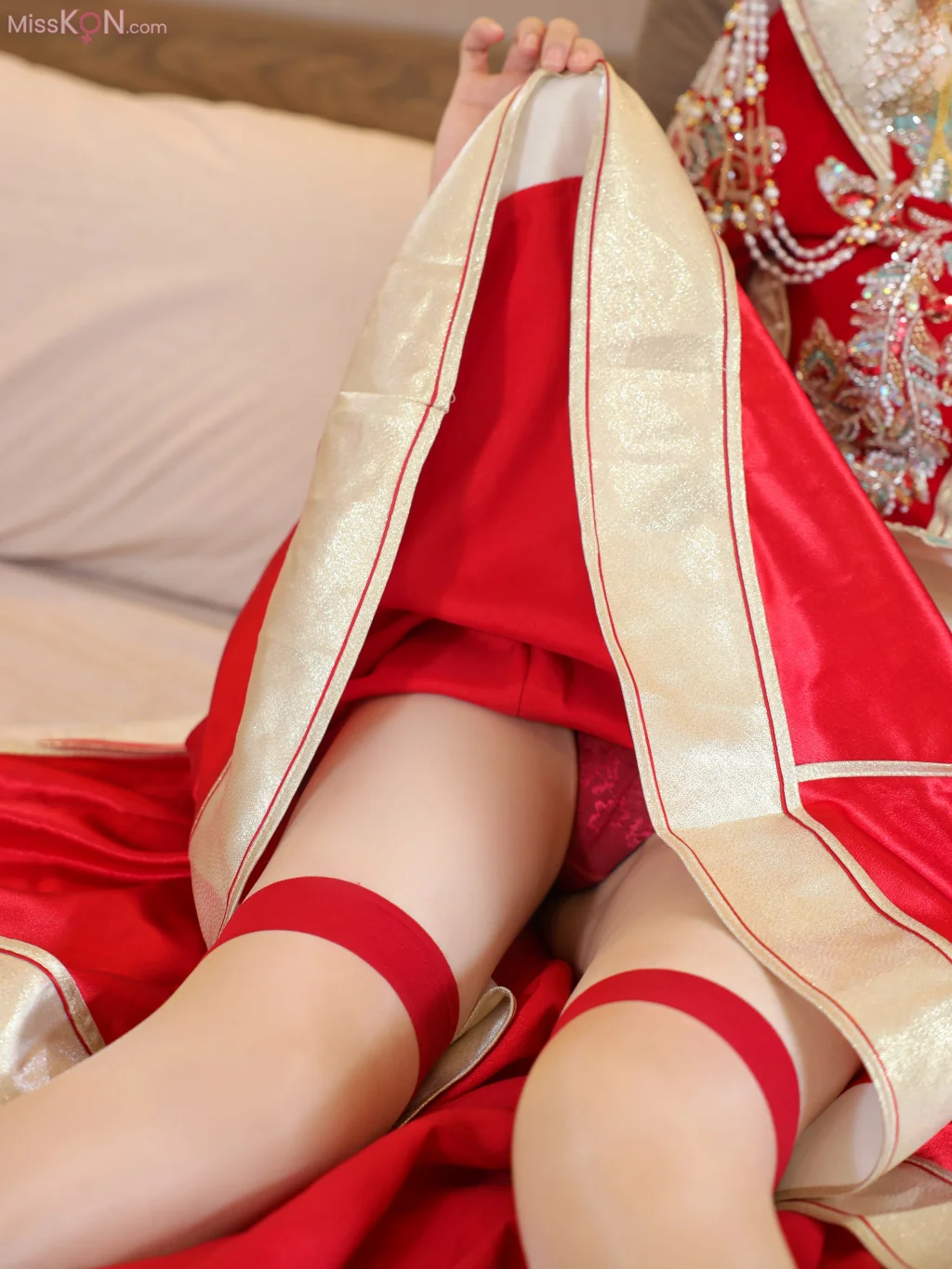 [XR Uncensored] 梨霜儿: R18 秀人网模特 秀禾服 (113 photos) – Page 2