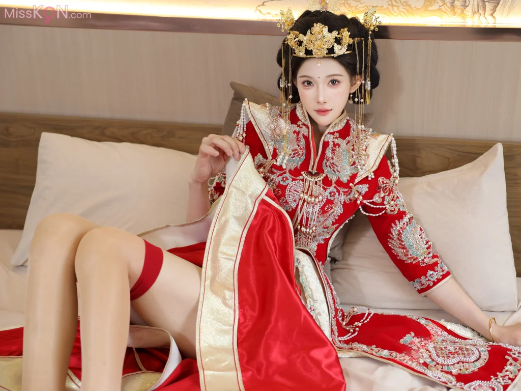 [XR Uncensored] 梨霜儿: R18 秀人网模特 秀禾服 (113 photos) – Page 2