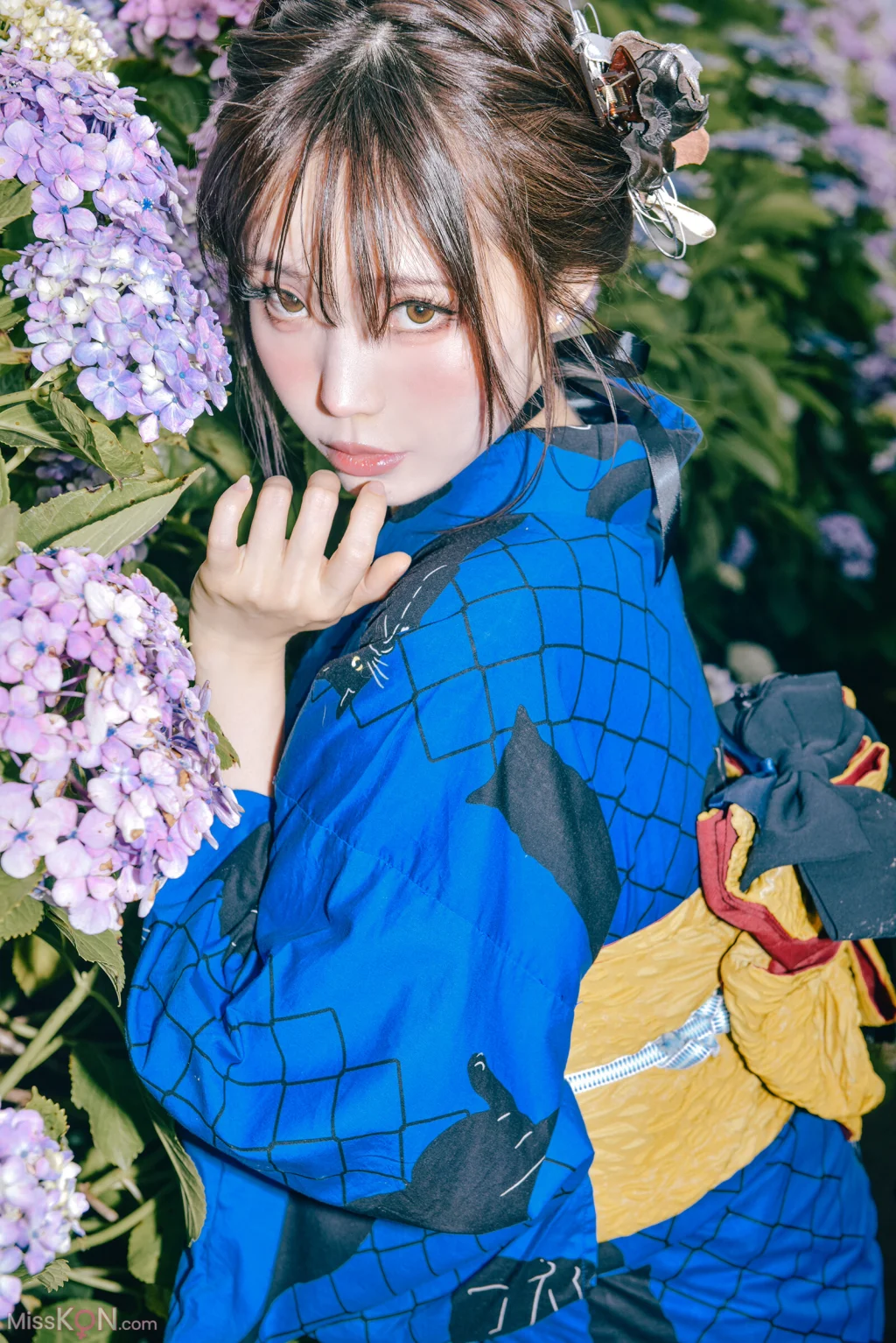 Coser@Ely_eee (ElyEE子): Rainy Season Black Cat (38 photos + 4 videos)