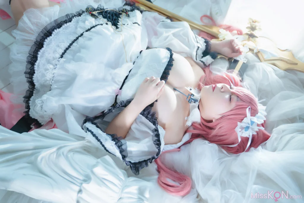 Coser@无颜小天使wy: 碧蓝航线 英仙座 (27 photos)