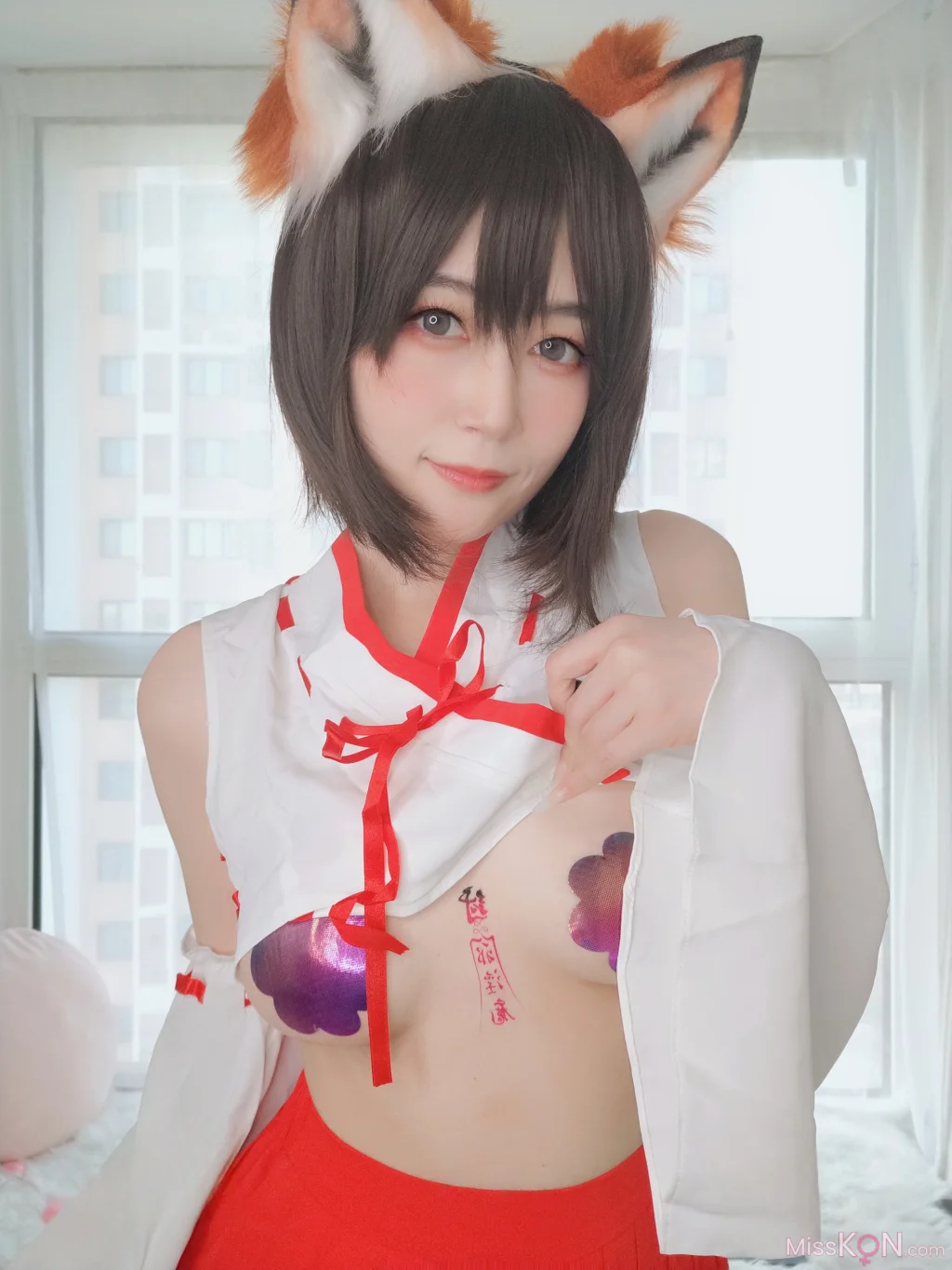 Coser@白银81: 神社小狐狸 (93 photos + 7 videos) – Page 2