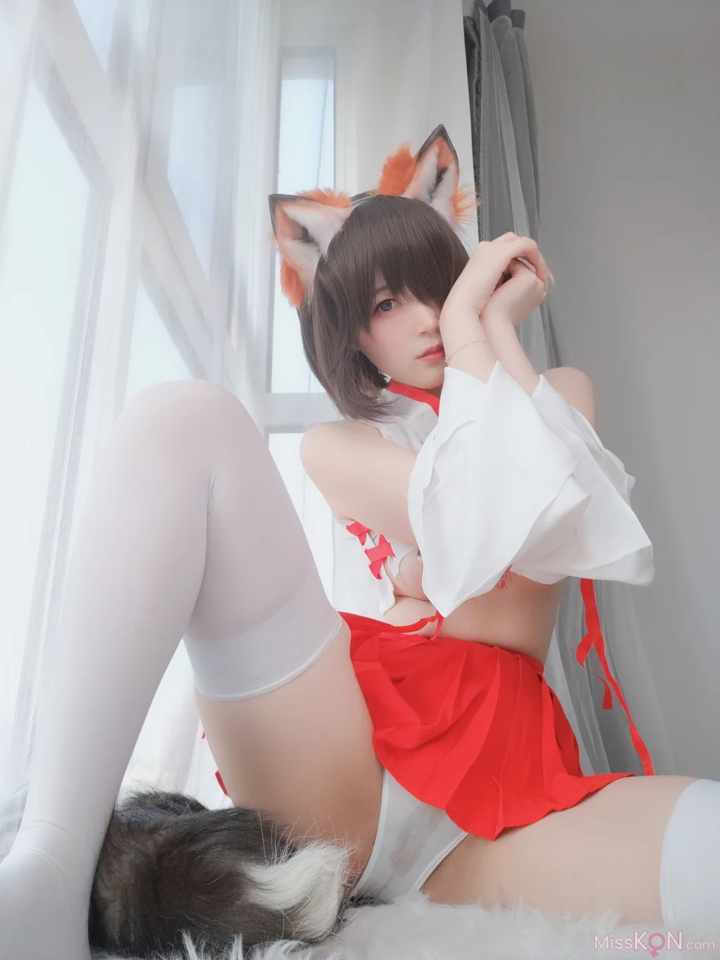 Coser@白银81: 神社小狐狸 (93 photos + 7 videos) – Page 3