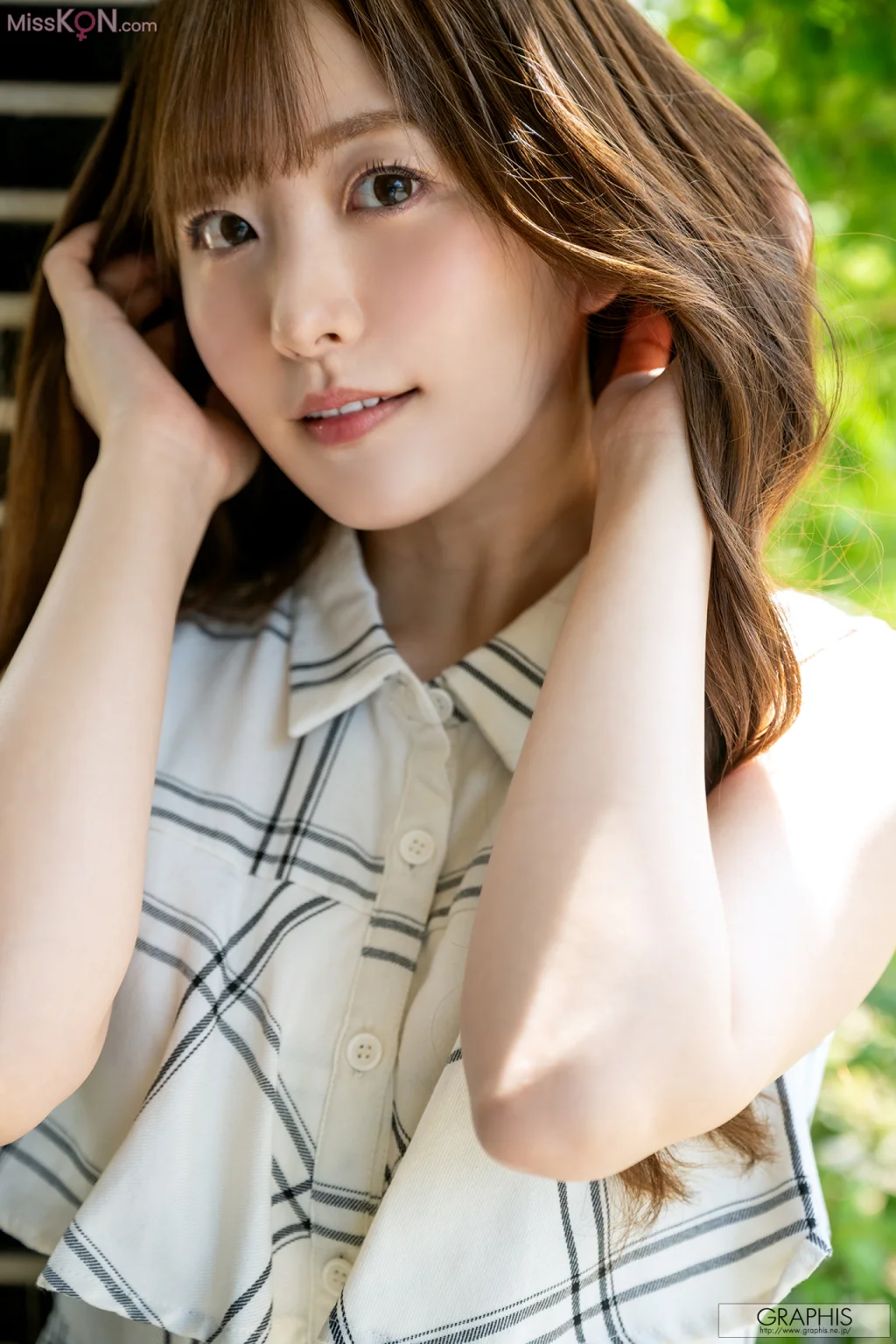 [JP] Hikari Aozora (青空ひかり): [Graphis] Gals Addicted Vol.1+2 (41 photos)