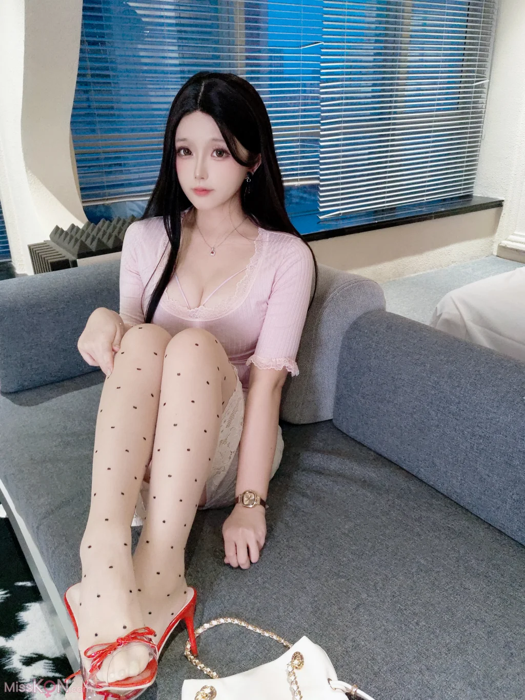 Coser@日奈娇: 前妻的诱惑 (201 photos + 5 videos) – Page 2