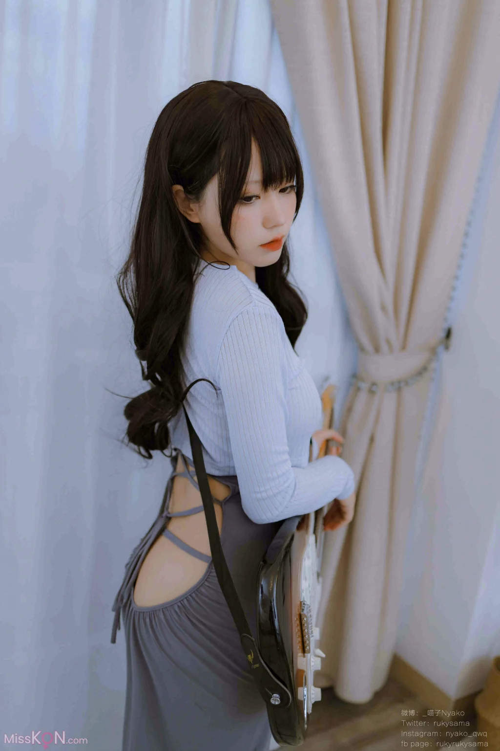 Coser@Nyako喵子: 吉他妹妹连衣裙 (71 photos + 1 video) – Page 2