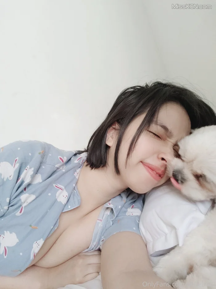 liabear20: OnlyFans 极品反差小姐姐 真实的小淫娃被发现 (564 photos + 98 videos) – Page 2