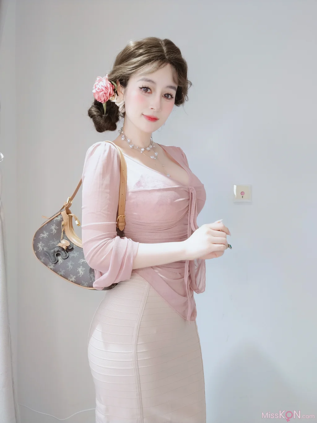Coser@白银81: [Fantia] 2024年11月会员合集（16套） (137 photos + 3 videos) – Page 3