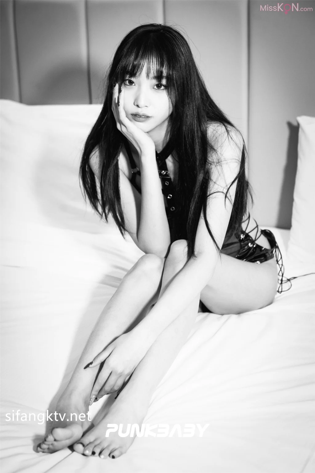 PUNKBABY: 唯美情色摄影大师 大尺度私拍 (268 photos)