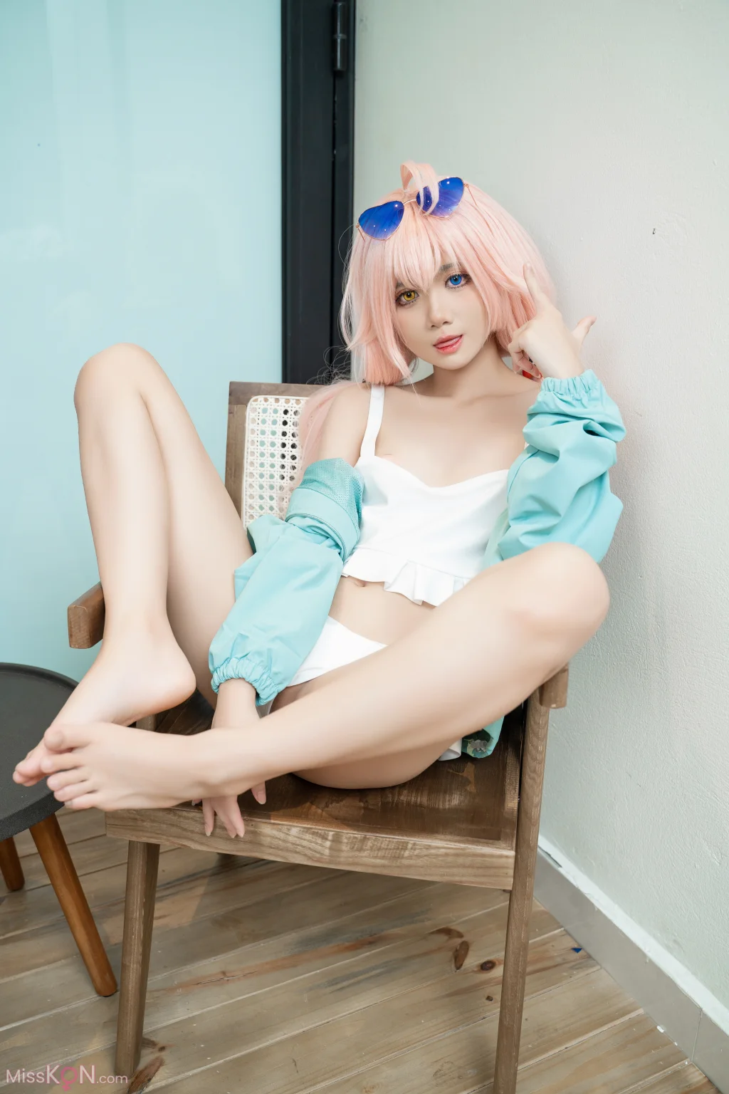 Coser@PoppaChan: Hoshino (100 photos + 11 videos)
