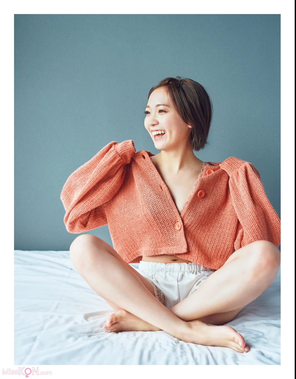 [JP] Shuka Saitō (斉藤朱夏): 2nd写真集 朱夏休み (121 photos) – Page 2