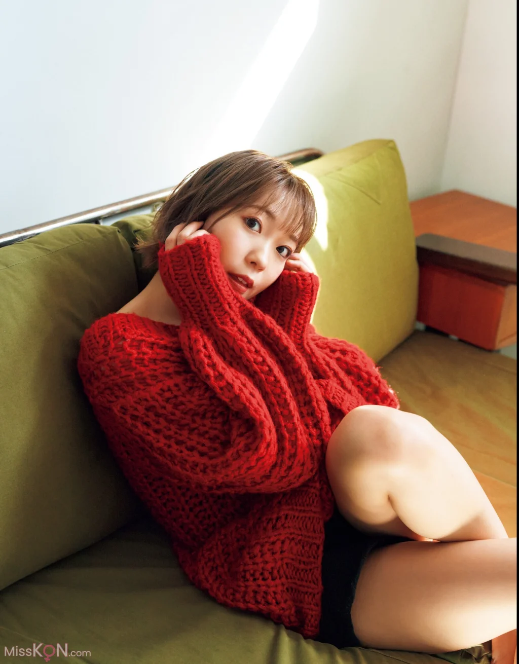 [JP] Shuka Saitō (斉藤朱夏): 2nd写真集 朱夏休み (121 photos) – Page 2