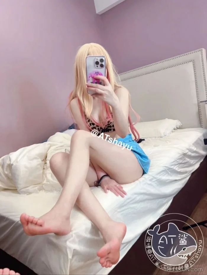 Coser@AT鲨: 喜多川海梦JK (10 photos)