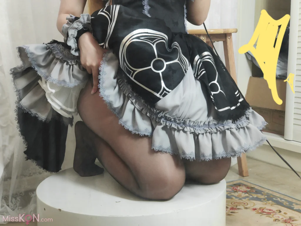 Coser@比奇堡黄塞方块: 蔚蓝档案 玛丽偶像自拍 (30 photos + 4 videos)