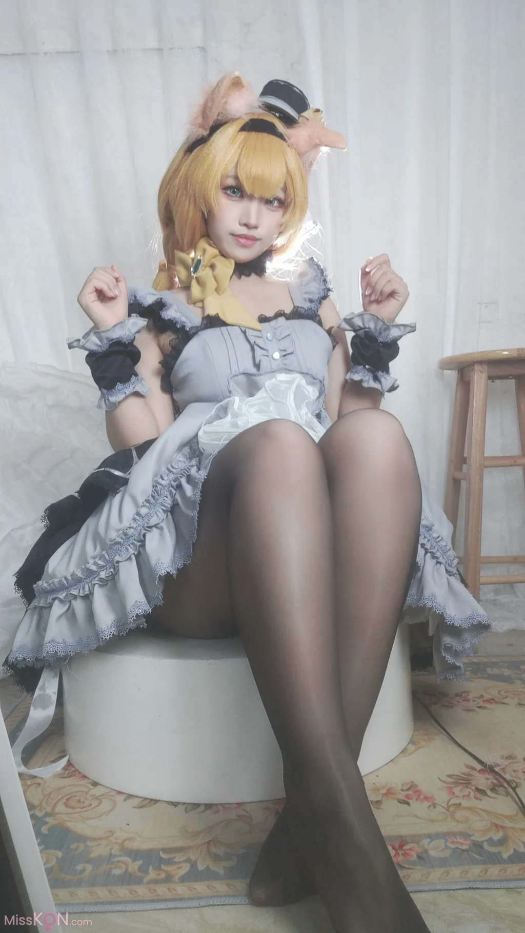 Coser@比奇堡黄塞方块: 蔚蓝档案 玛丽偶像自拍 (30 photos + 4 videos)