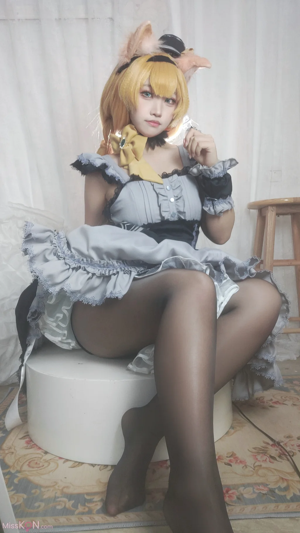 Coser@比奇堡黄塞方块: 蔚蓝档案 玛丽偶像自拍 (30 photos + 4 videos)