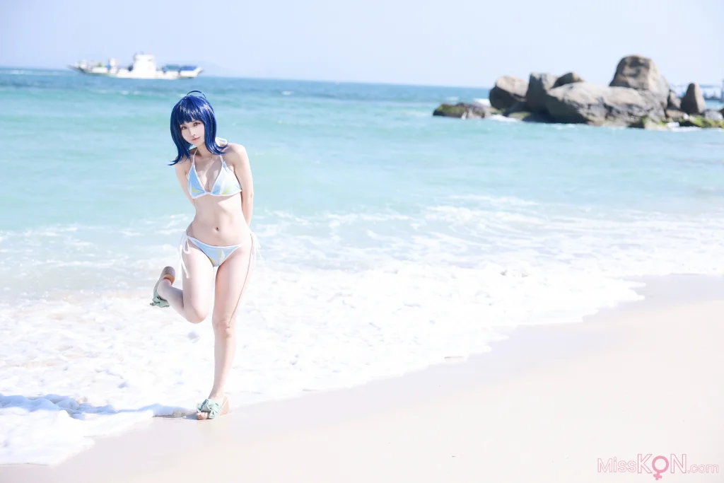 Coser@G44不会受伤: 八奈见杏菜 泳装 (29 photos)