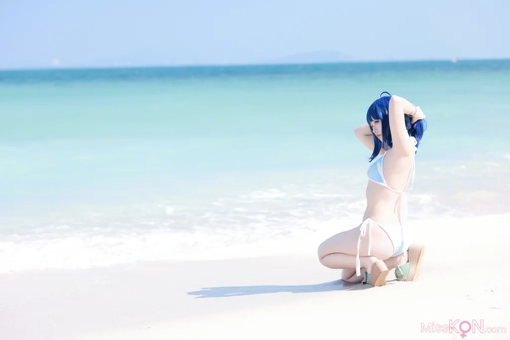 Coser@G44不会受伤: 八奈见杏菜 泳装 (29 photos)