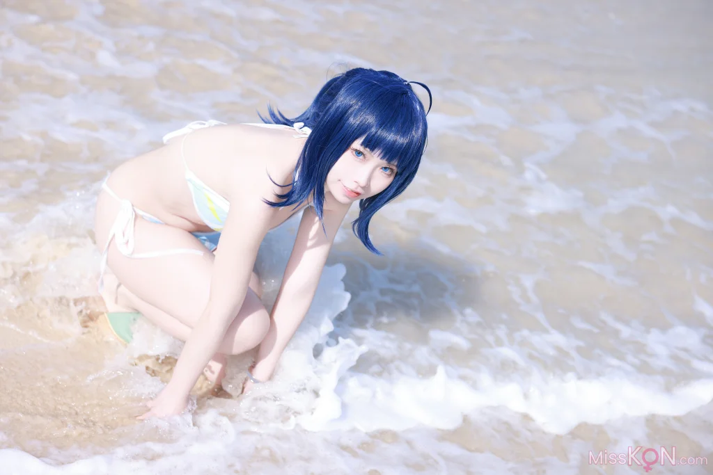 Coser@G44不会受伤: 八奈见杏菜 泳装 (29 photos)
