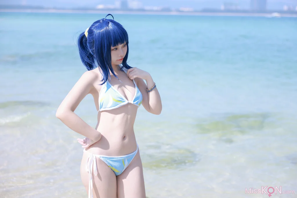 Coser@G44不会受伤: 八奈见杏菜 泳装 (29 photos)