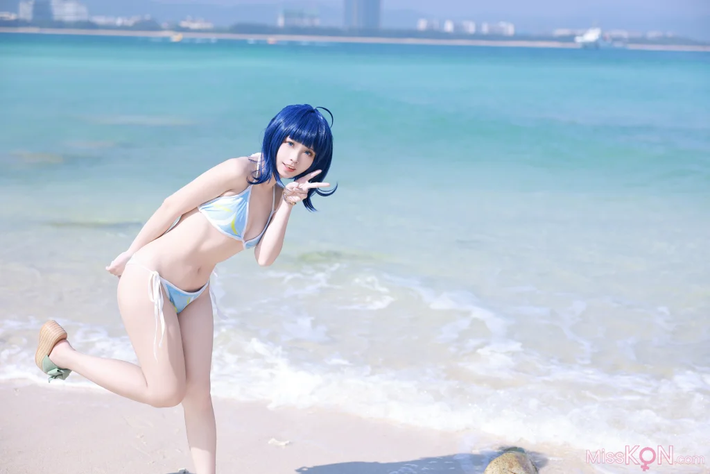 Coser@G44不会受伤: 八奈见杏菜 泳装 (29 photos)