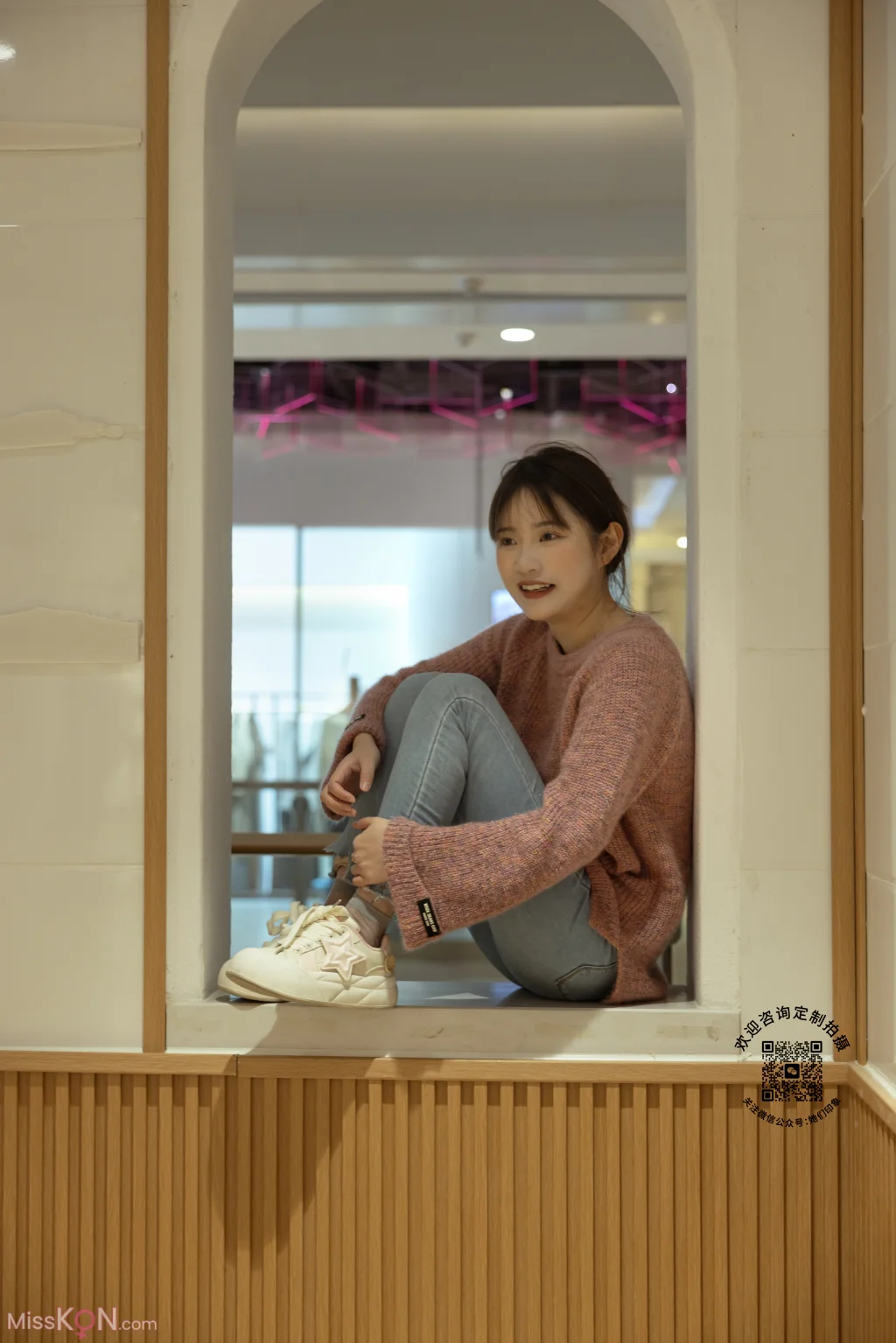 [她们印象] No.001: 小点心 (208 photos + 1 video)