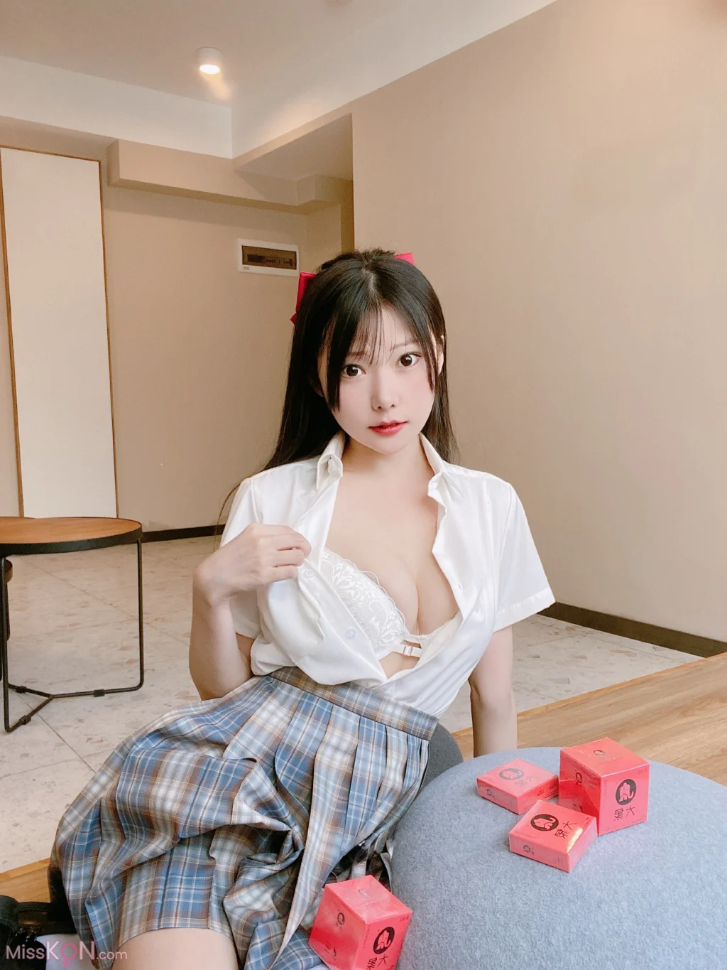 Coser@香草喵露露: 大象 JK格子裙 (30 photos)