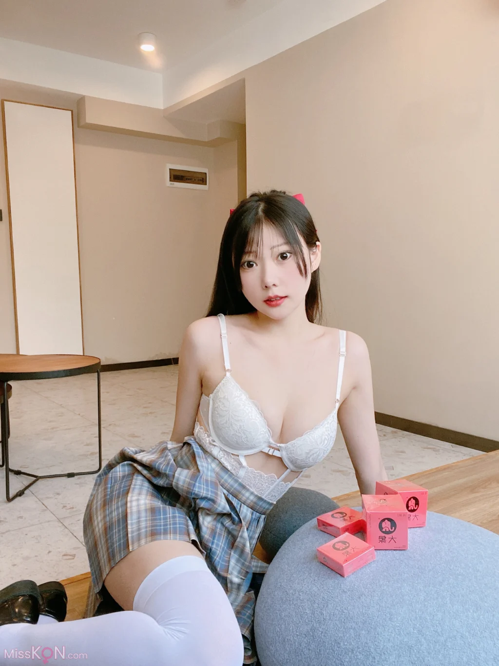 Coser@香草喵露露: 大象 JK格子裙 (30 photos) – Page 2