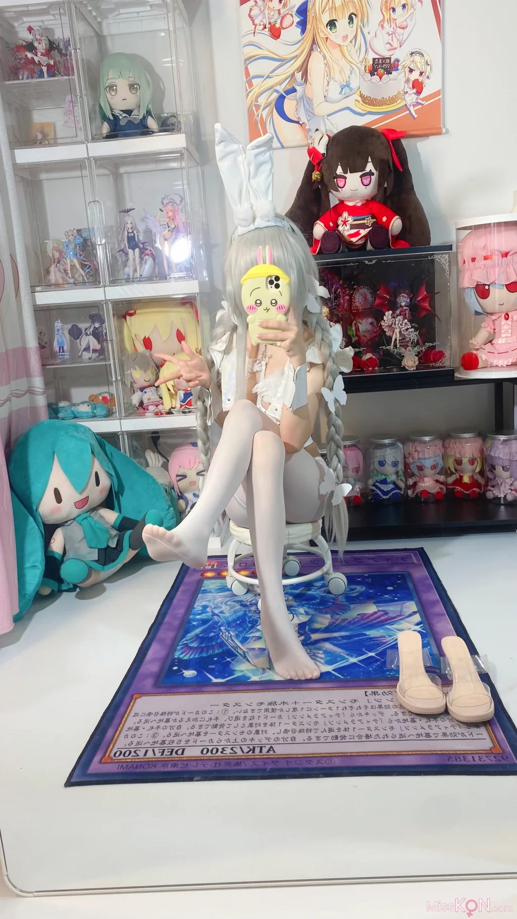 Coser@白栎Shirly: 碧蓝航线 恶毒 白兔 (66 photos + 10 videos)