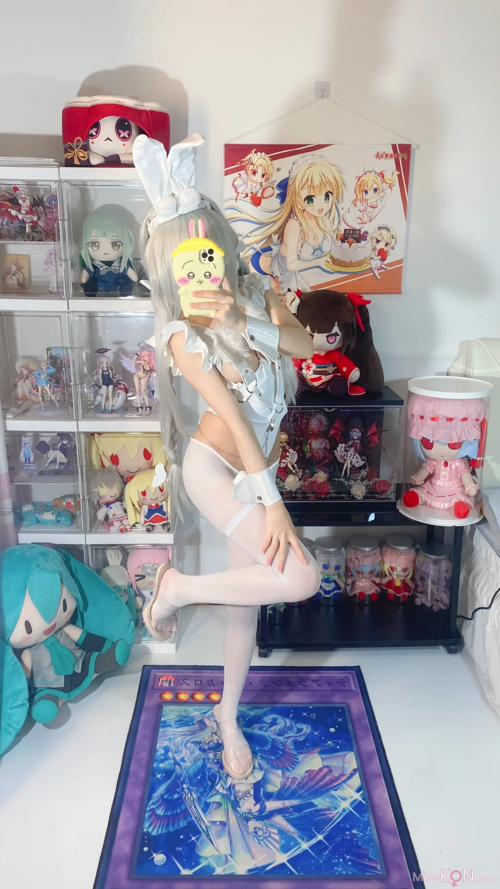 Coser@白栎Shirly: 碧蓝航线 恶毒 白兔 (66 photos + 10 videos)
