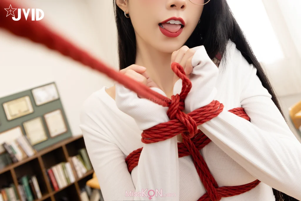 [JVID] 飄飄哥: 超敏感ドM女教師《飄飄哥》緊縛調教初体験 Teacher thirst for shibari (114 photos + 1 video) – Page 5